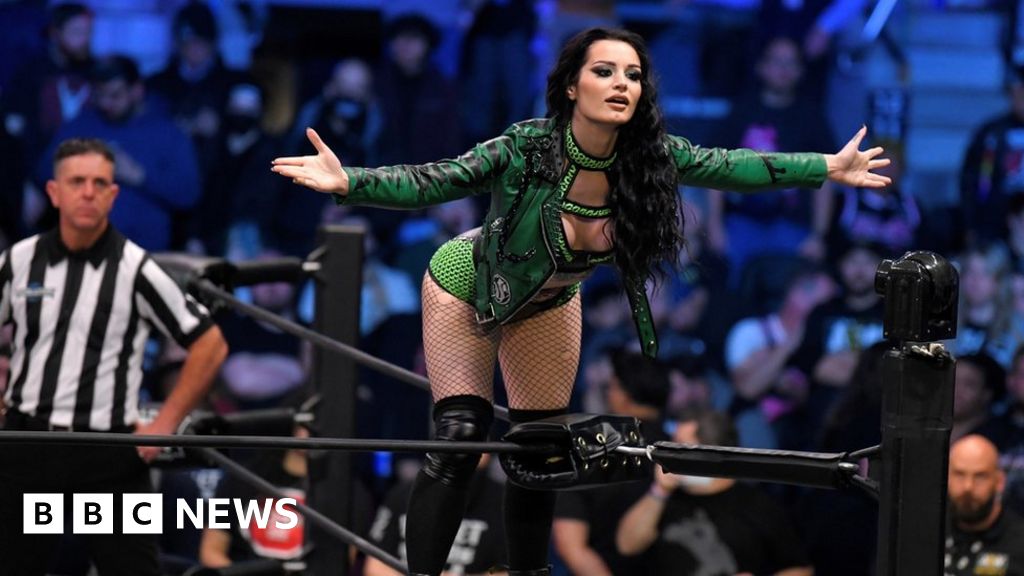 Saraya: 'Biggest ever' bout for pro-wrestling star, says family