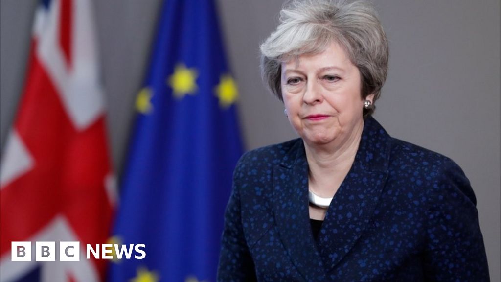 Brexit: Theresa May and Leo Varadkar to meet in Dublin