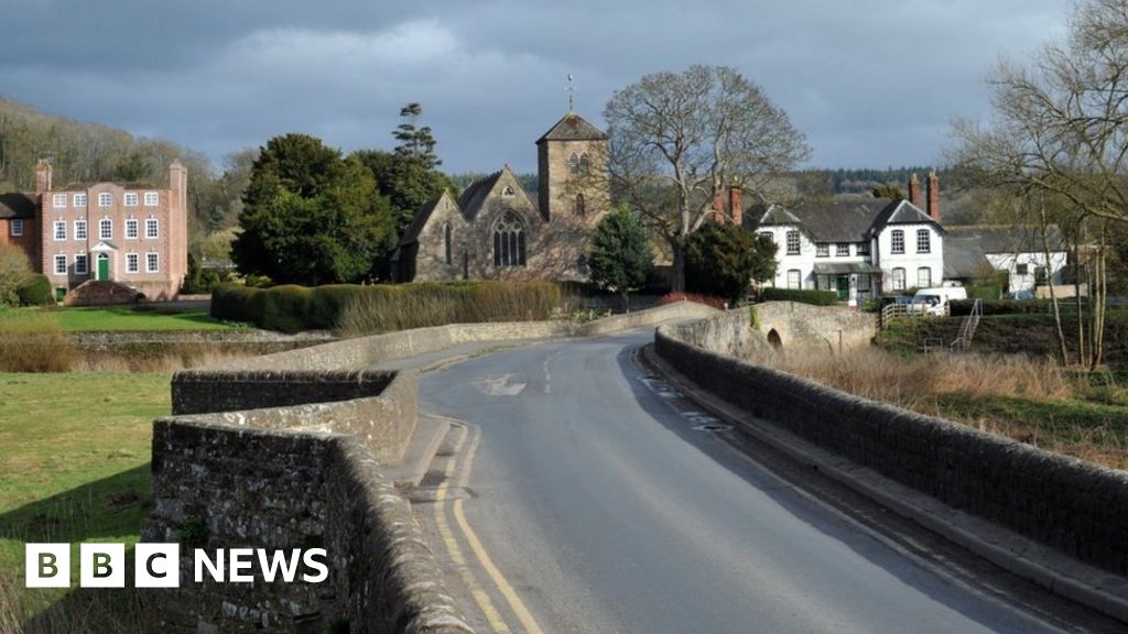 Work planned to prevent medieval Mordiford Bridge collapse 