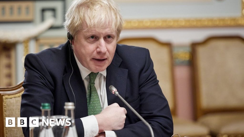 Ukraine: Boris Johnson says Putin threatened him with missile strike – BBC