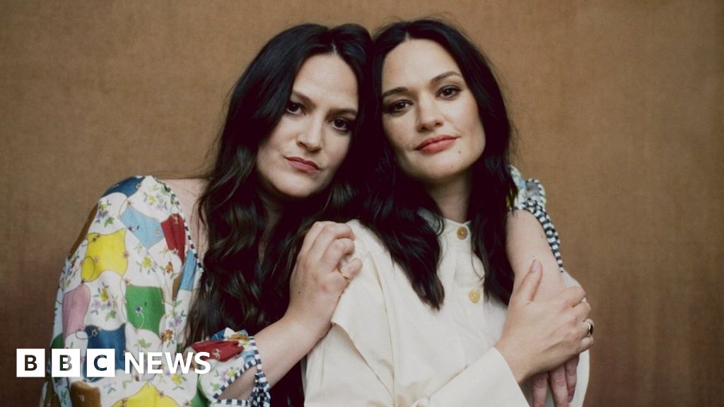 The Staves: “The pressure to feel empowered is stifling”