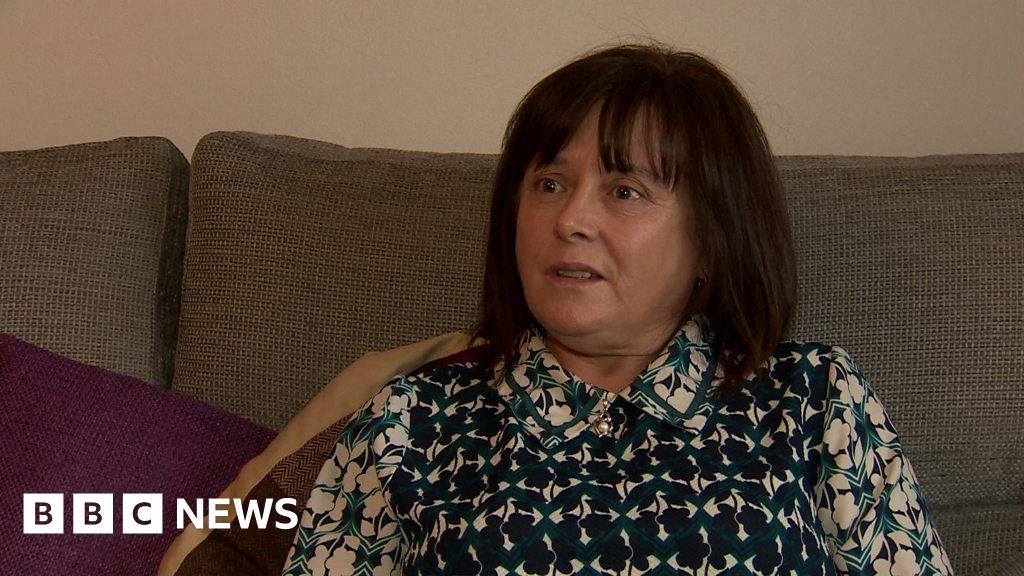 Former Sub Postmistress Accused Of Stealing Did Nothing Wrong Bbc News