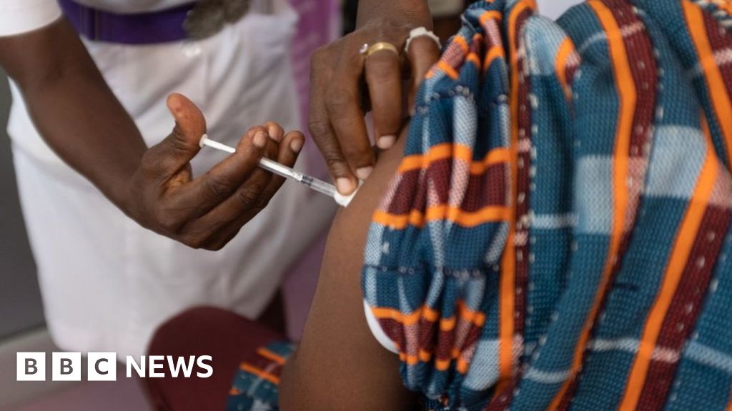 Ghana's Covid restrictions: All adult arrivals must be vaccinated