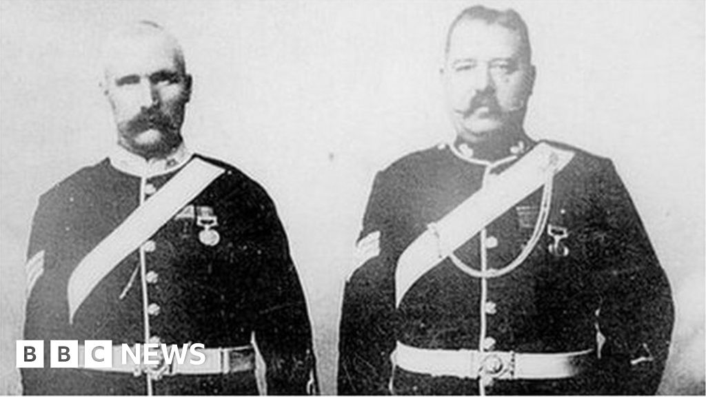 Parade for Cwmbran's Rorke's Drift hero John Fielding BBC News