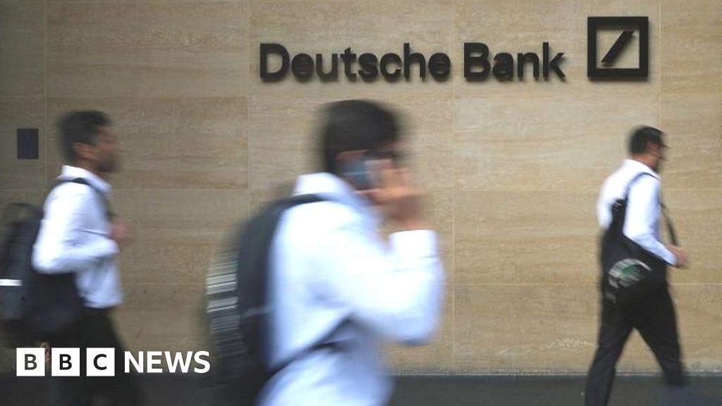 Bankers sent home as Deutsche starts slashing jobs