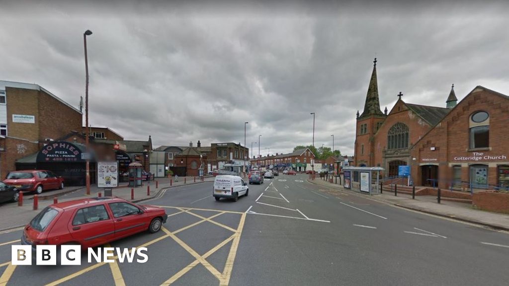 Homes evacuated as gas leak shuts Birmingham road