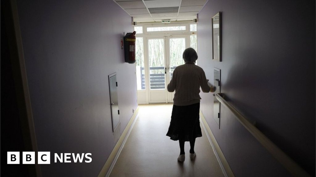 France Builds First Alzheimer S Village In Pioneering Experiment