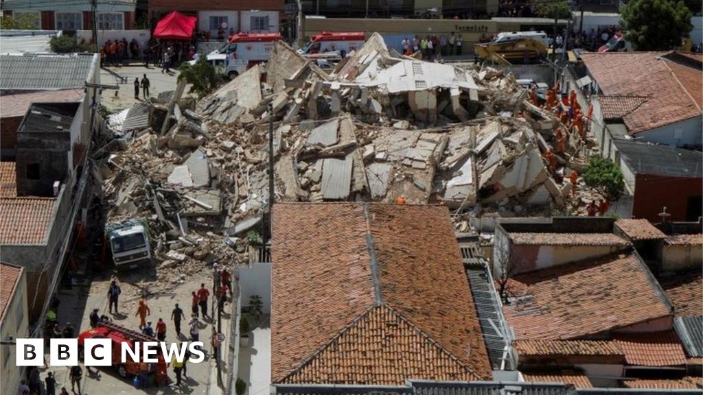 Brazil building collapse: Race on to find the missing