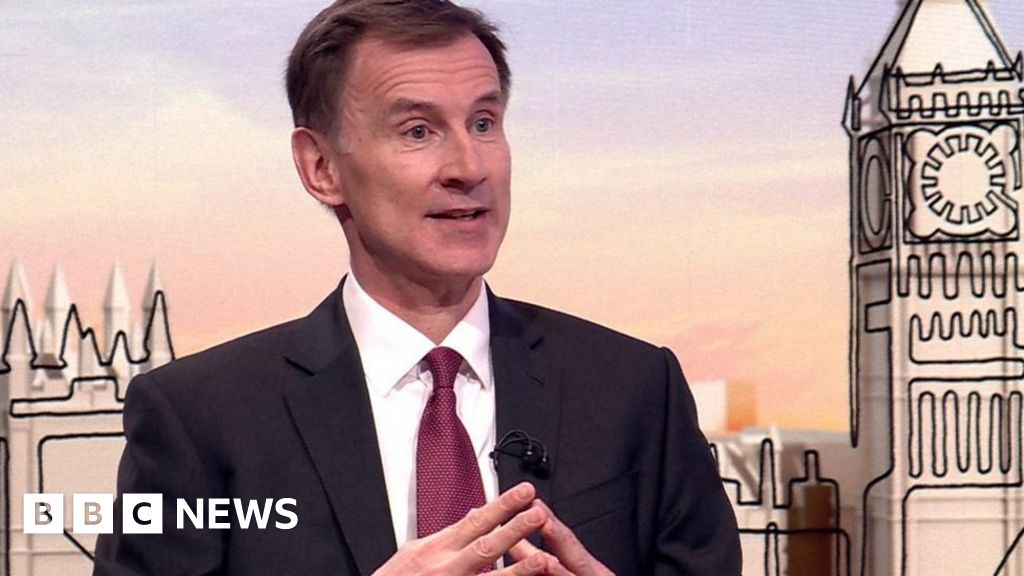 Triple lock for pensions to be in Tory manifesto, Jeremy Hunt says