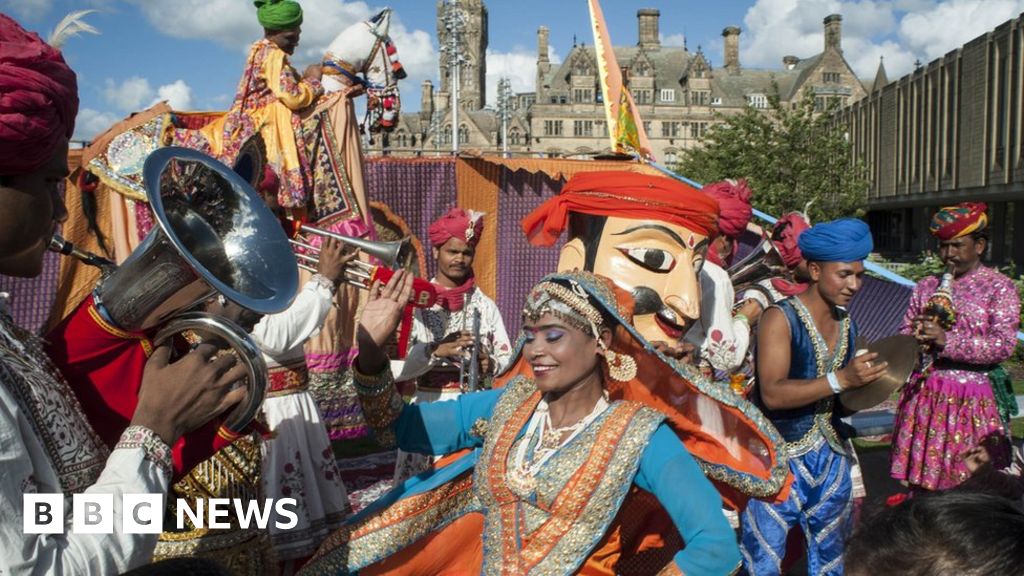 UK City of Culture 2025 Bradford launches bid BBC News