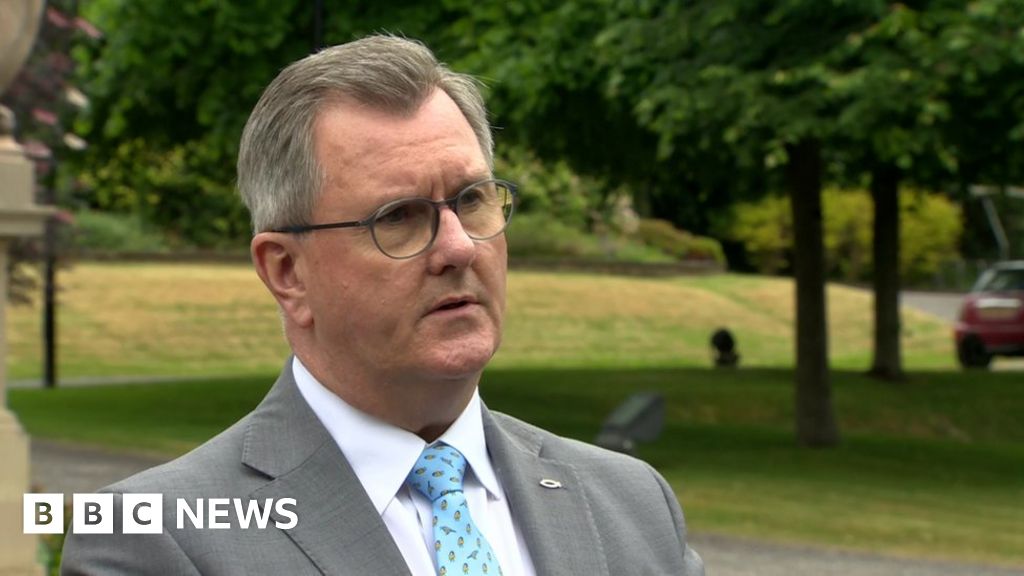 Stormont stalemate: Donaldson hopeful for progress after talks