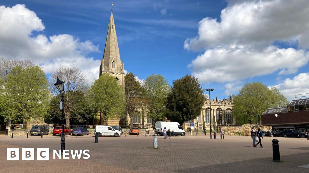 Wellingborough bergabung dengan tawaran Kota Budaya Inggris 2028