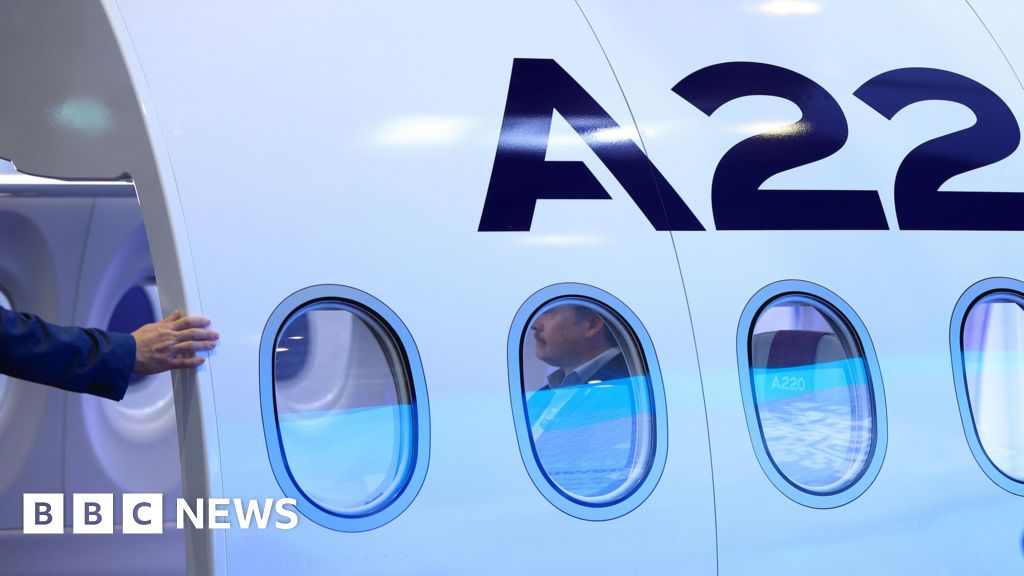 AirAsia Pesan 150 Pesawat Airbus A220-300, Pesanan Terbesar Pernah Ada
