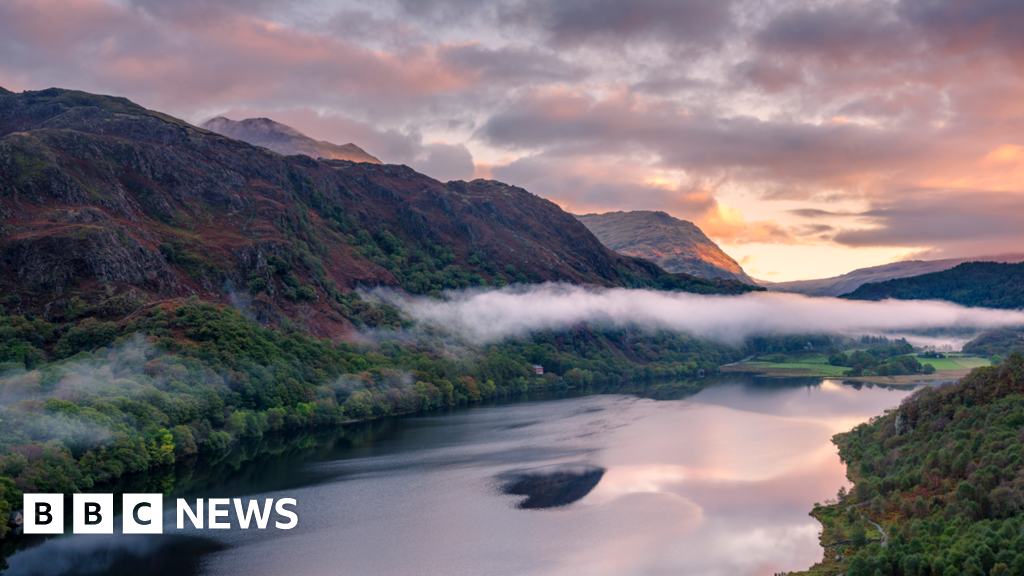 Ban on overnight parking in national park paused after 'anti