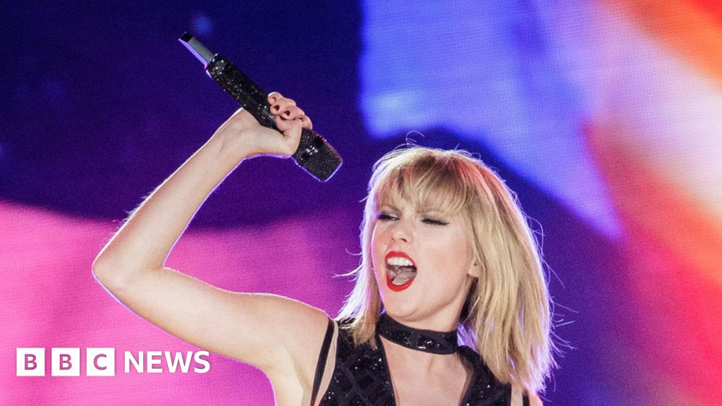 Taylor Swift 'is highest-paid woman in music' - BBC News