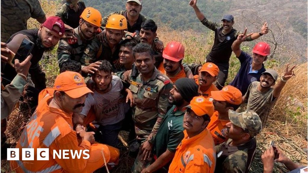 Palakkad: Indian army rescues Kerala trekker trapped in hill crevice for 48 hours