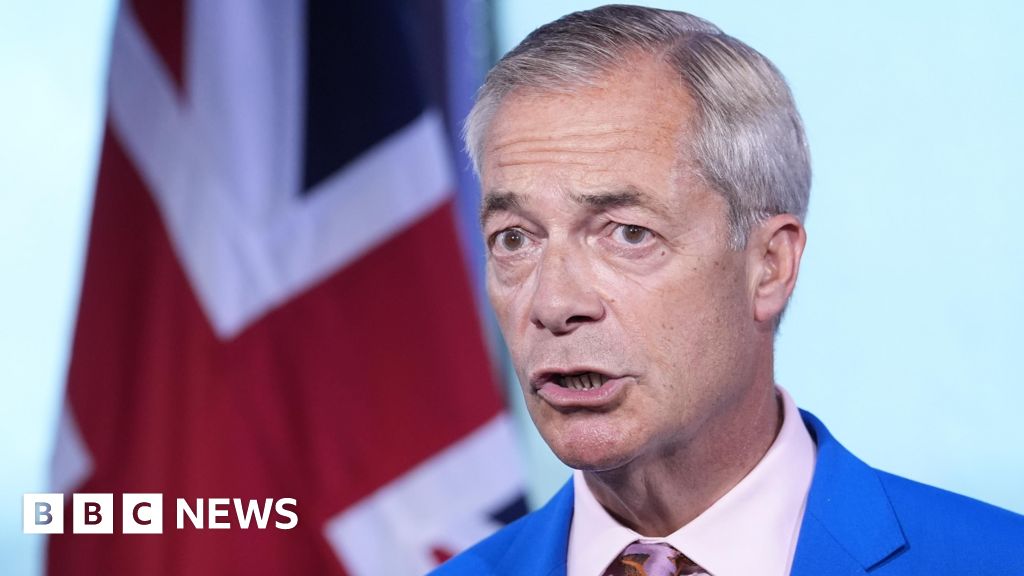 https://ichef.bbci.co.uk/news/1024/branded_news/1415/live/e88d3860-7a1f-11f1-b976-0b9c15b0ccfc.jpg