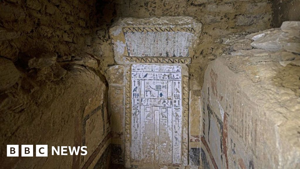 Egypt archaeology: Gold-covered mummy among latest discoveries