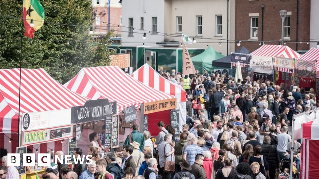 Abergavenny Food Festival Thousands set for 20th anniversary BBC News