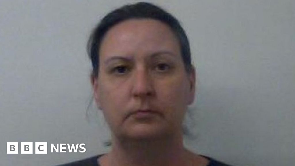 Oxfordshire parish council clerk Joanne Wills jailed for £160,000 fraud 