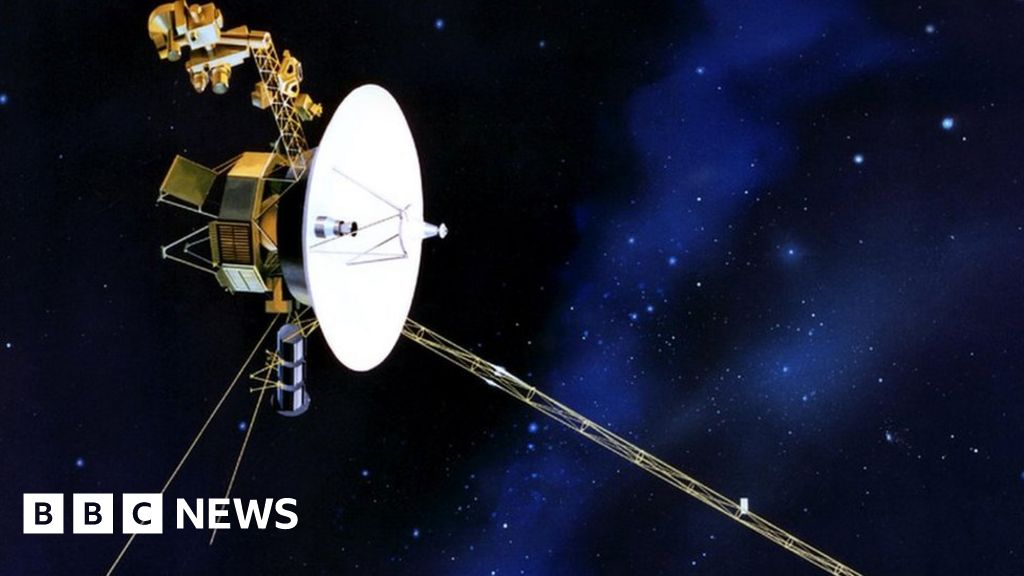 Voyager 2: Nasa fully back in contact with lost space probe