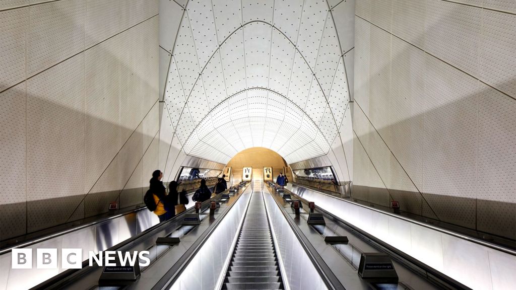 Elizabeth line shortlisted for architecture prize