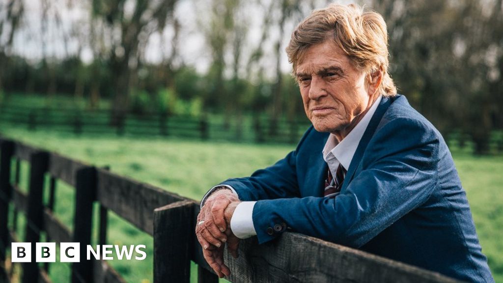 Redford swansong gets Toronto ovation