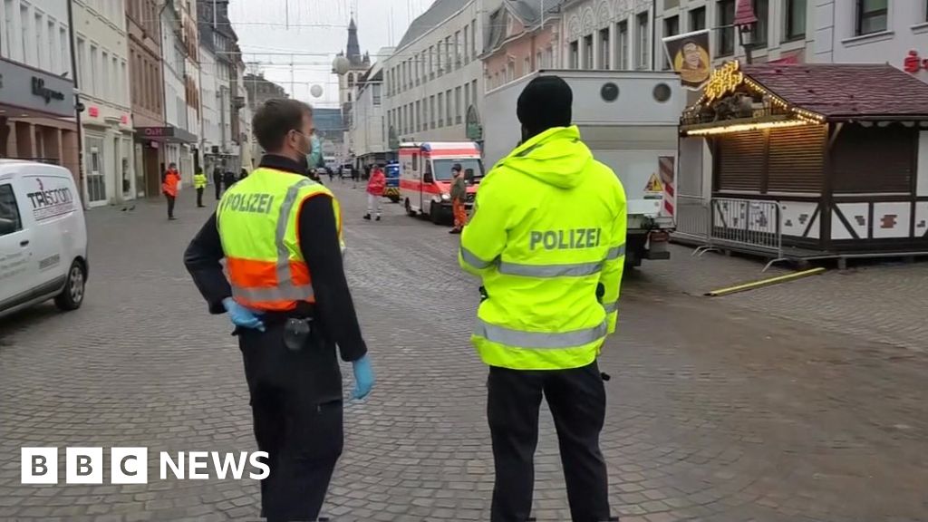Trier: Two killed by car in pedestrian zone in Germany