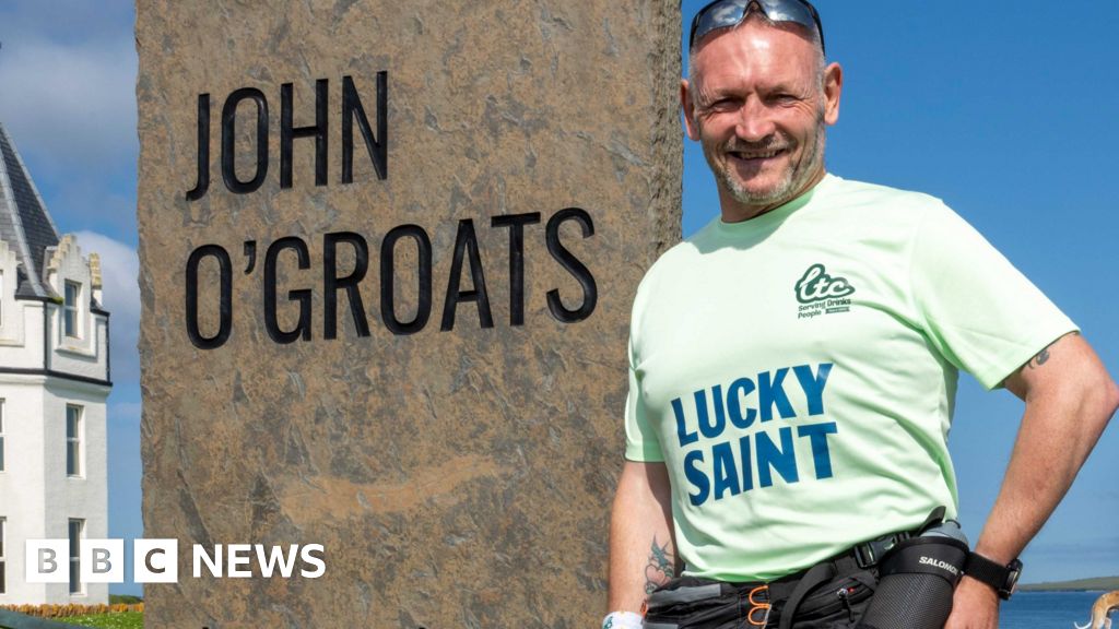 bbc.co.uk - Federica Bedendo - Cumbria's Marathon Man completes 900 mile hospitality challenge