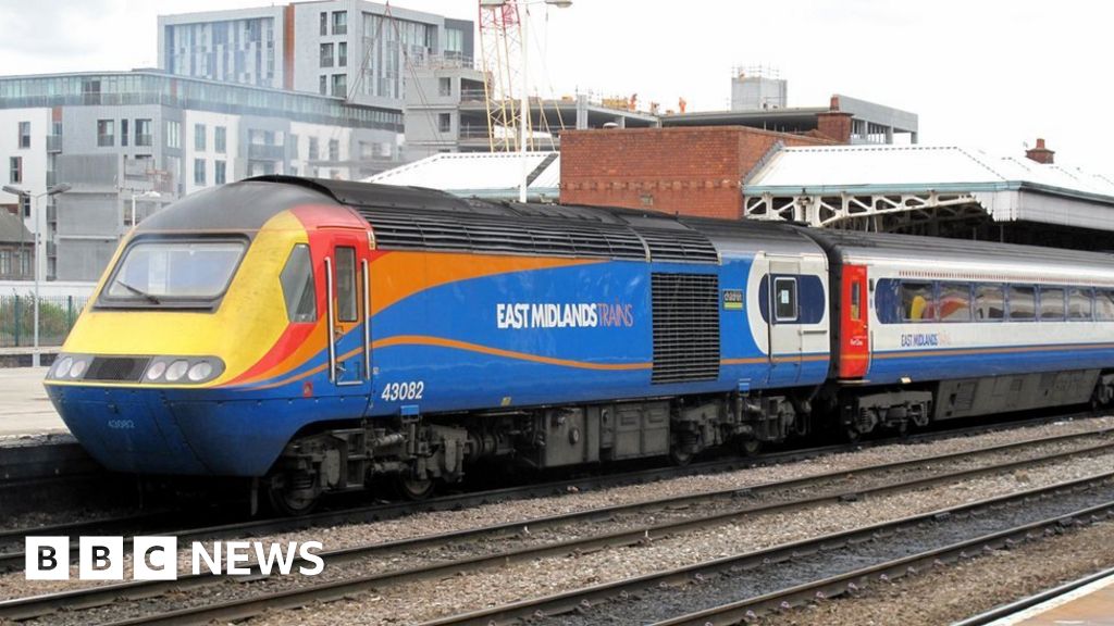 east midlands trains travel disruption