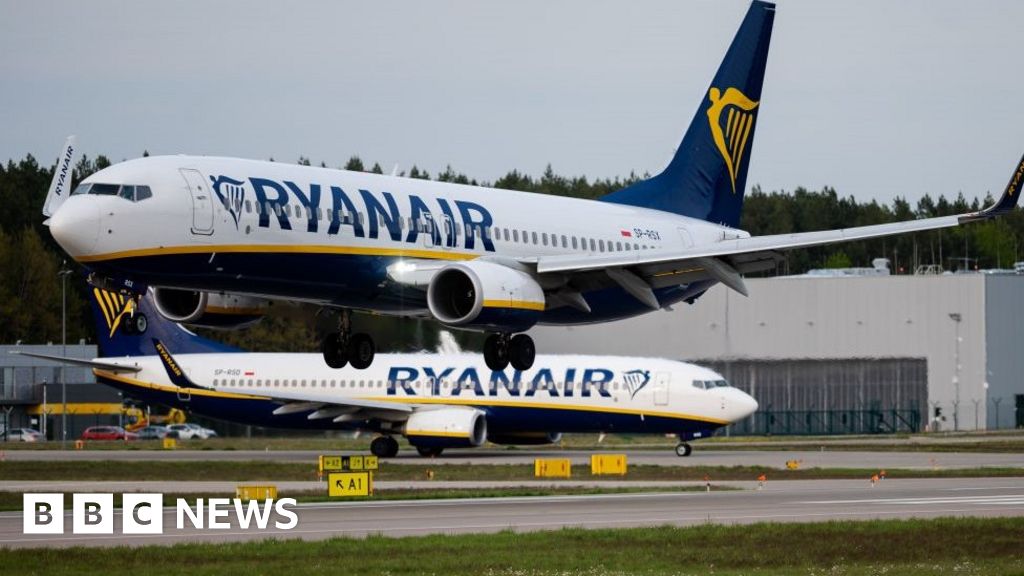 Ryanair Afrikaans test: South African fury over language quiz