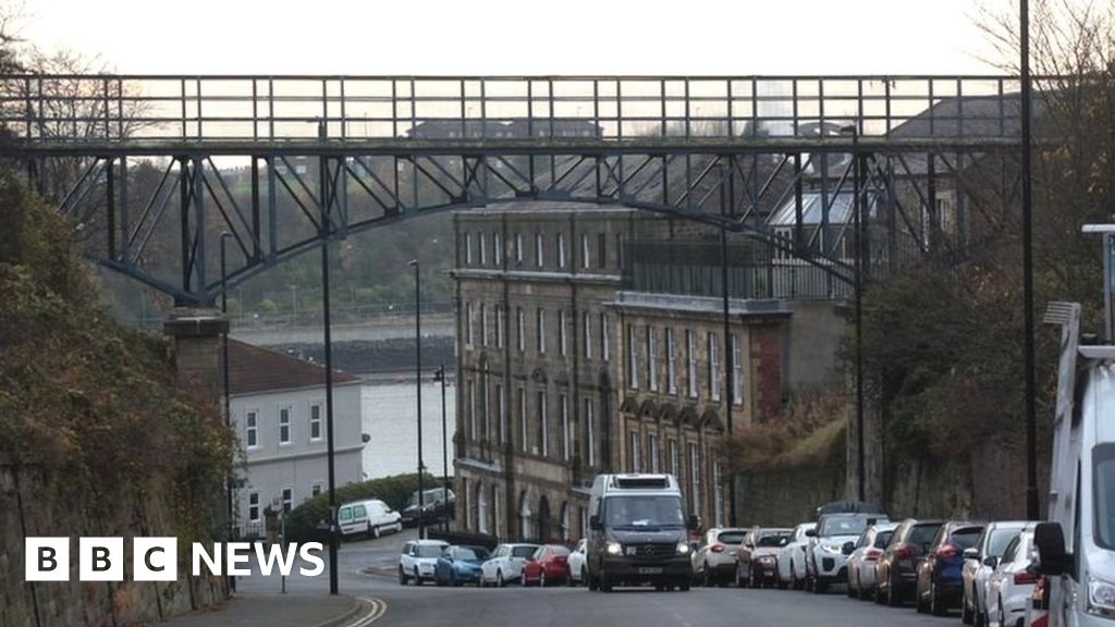 North Shields Borough Road footbridge removal inquiry closes BBC News