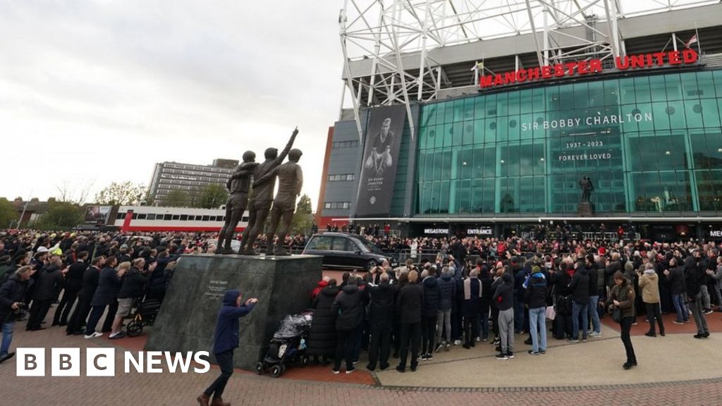 Sir Bobby Charlton: Funeral cortège met by huge crowds in Manchester