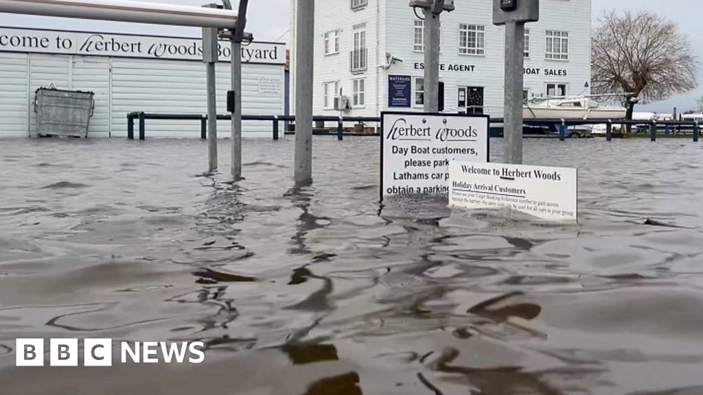 Video shows flooding in The Broads village amid tidal surge warning