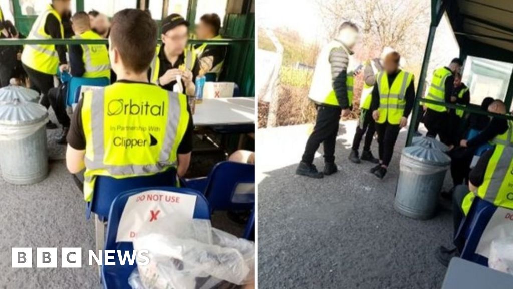 Coronavirus Clothing warehouse 'putting lives at risk'