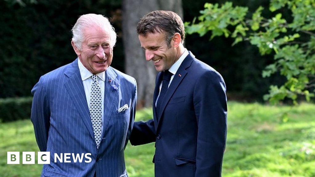 EN IMAGES : le roi Charles et la reine Camilla embarquent pour une visite d’État en France