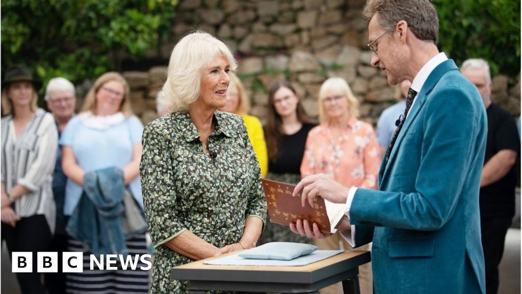 Camilla features in Antiques Roadshow episode at Eden Project