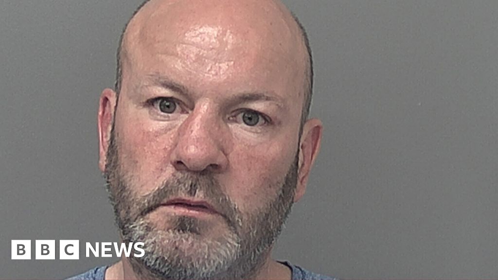 Hull Man Jailed For Sexually Assaulting Woman Bbc News 4482