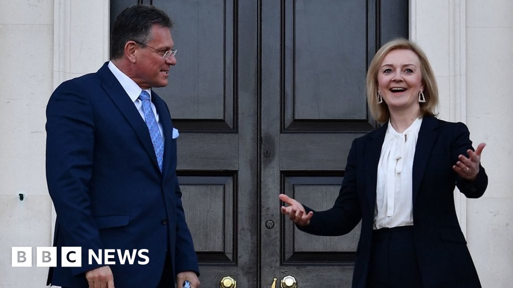 brexit-liz-truss-aims-for-reset-as-uk-eu-protocol-talks-resume-bbc