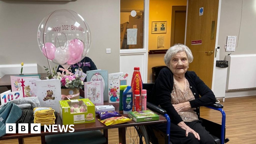 Covid survivor celebrates 102nd birthday in Abertillery