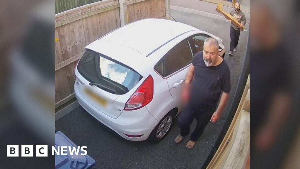 CCTV footage shows aftermath of Walton Cardiff stabbing BBC News