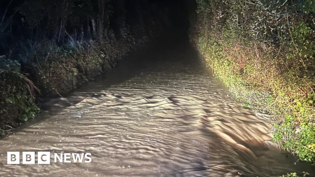Motorists rescued from flooded vehicles after heavy rain in Cornwall 