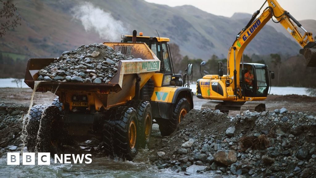 Glenridding Beck Flood Gravel Removal To Begin Bbc News 1854