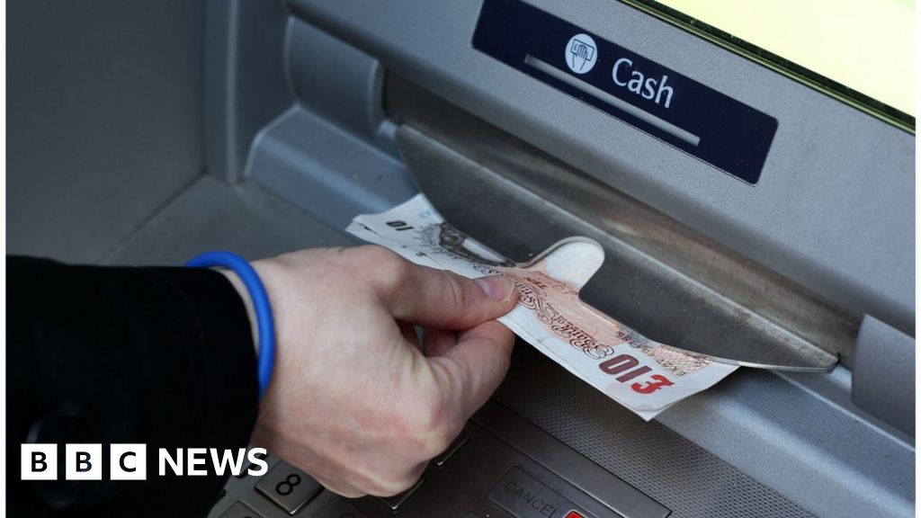 Japan Atm Scam Using Fraudulent Cards Nets 12 7m Bbc News