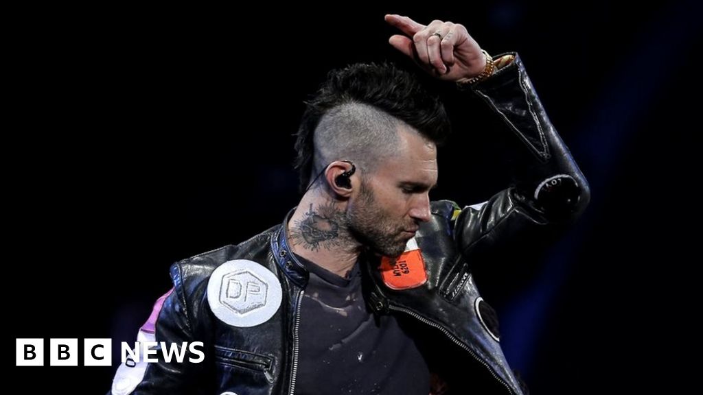 Maroon 5 fue criticada por su «vacilante» actuación en el festival de Chile