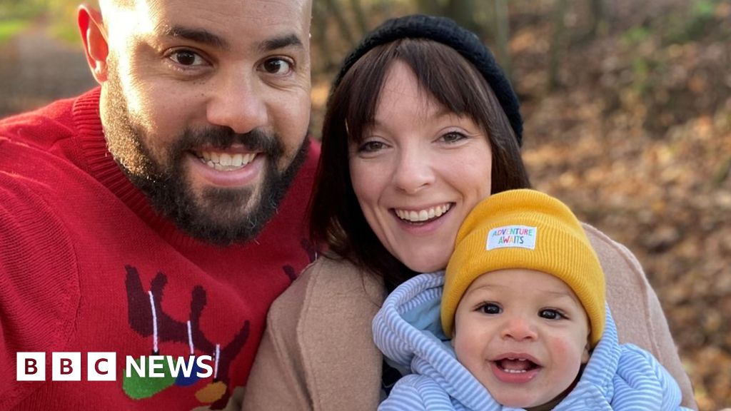 Covid vaccine: People told to travel 100 miles to register overseas jab