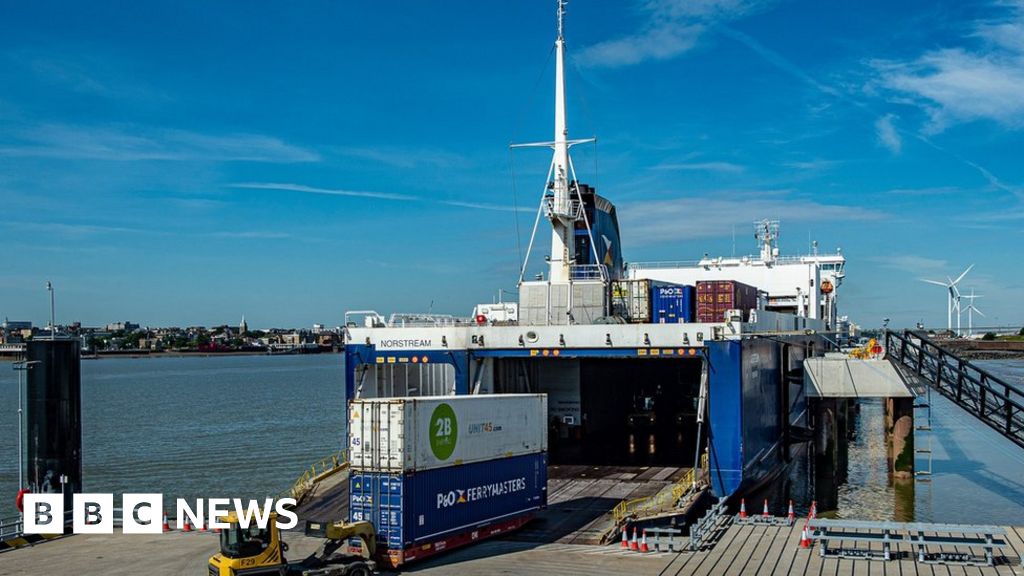 Tilbury2 Driverfree freight terminal opens in Essex