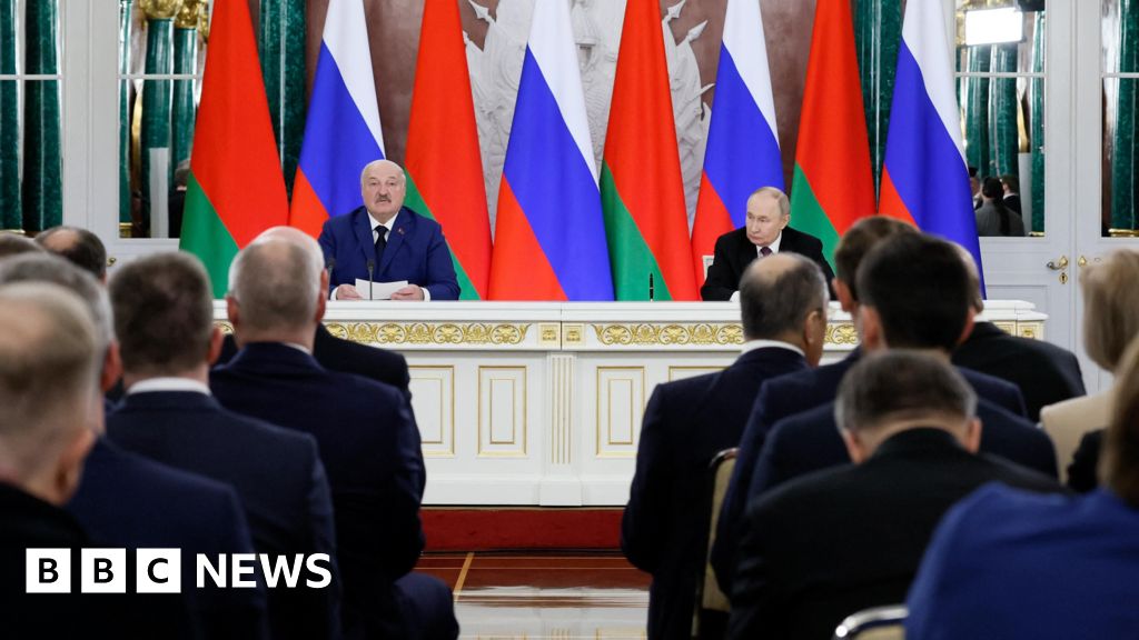 Watch: Putin responds to US ceasefire proposal