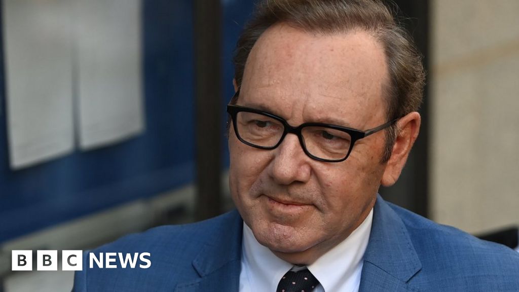Kevin Spacey ordered to pay $31m to House of Cards producers