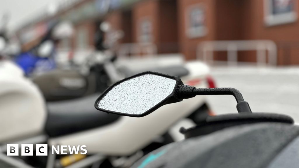 Manx Grand Prix 2024 Rain and wind continues to disrupt qualifying